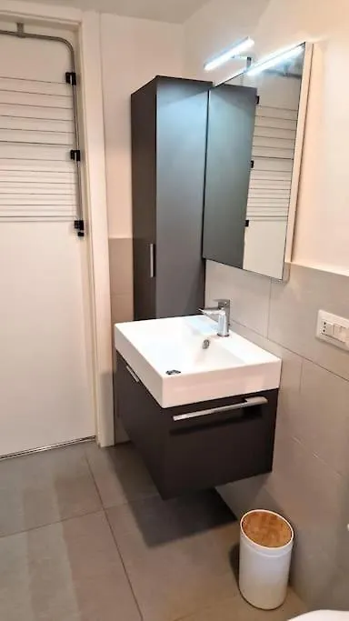 Monolocale Blu Studio Flat - Fondazione Prada, Ieo, Duomo 15 Minuti Milan